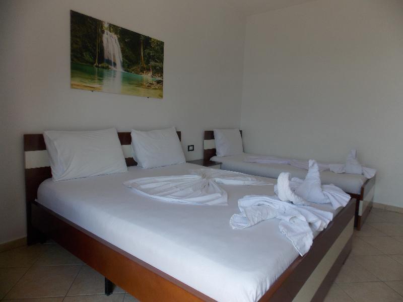 סרנדה Hotel Real מראה חיצוני תמונה